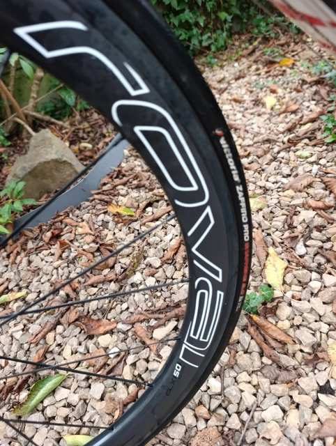 Vélo de route Giant TCR carbone – taille M – photo 6